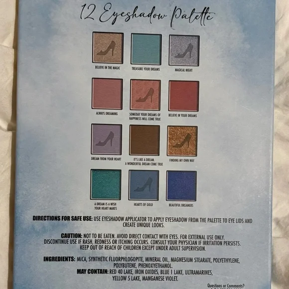 Disney Princess Cinderella Eyeshadow Palette with Mirror - Picture 4 of 4